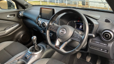 Nissan Juke 1.0 DiG-T 114 N-Connecta 5dr Petrol Hatchback